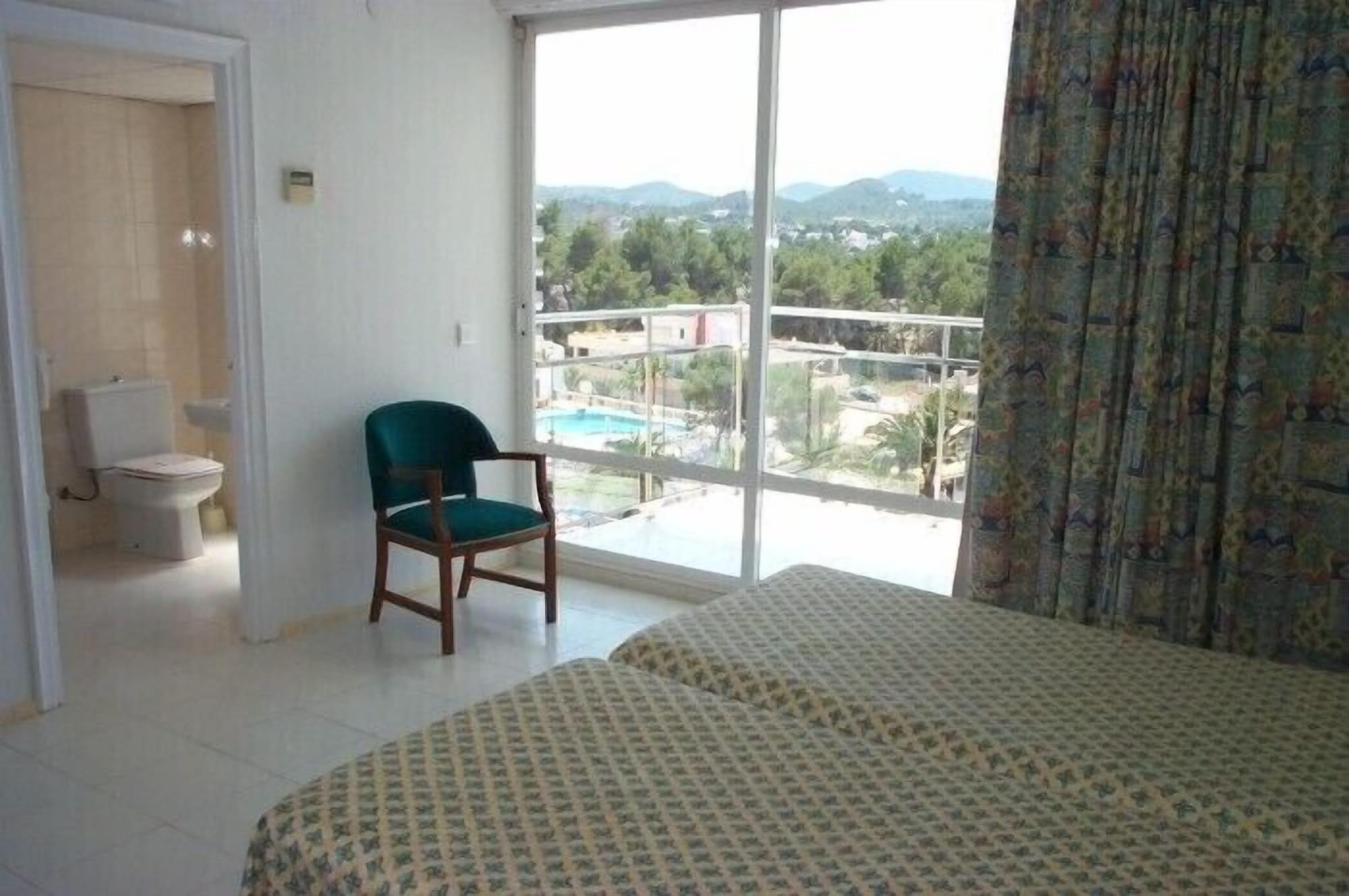 Hotel Neptuno Ibiza stad Exteriör bild