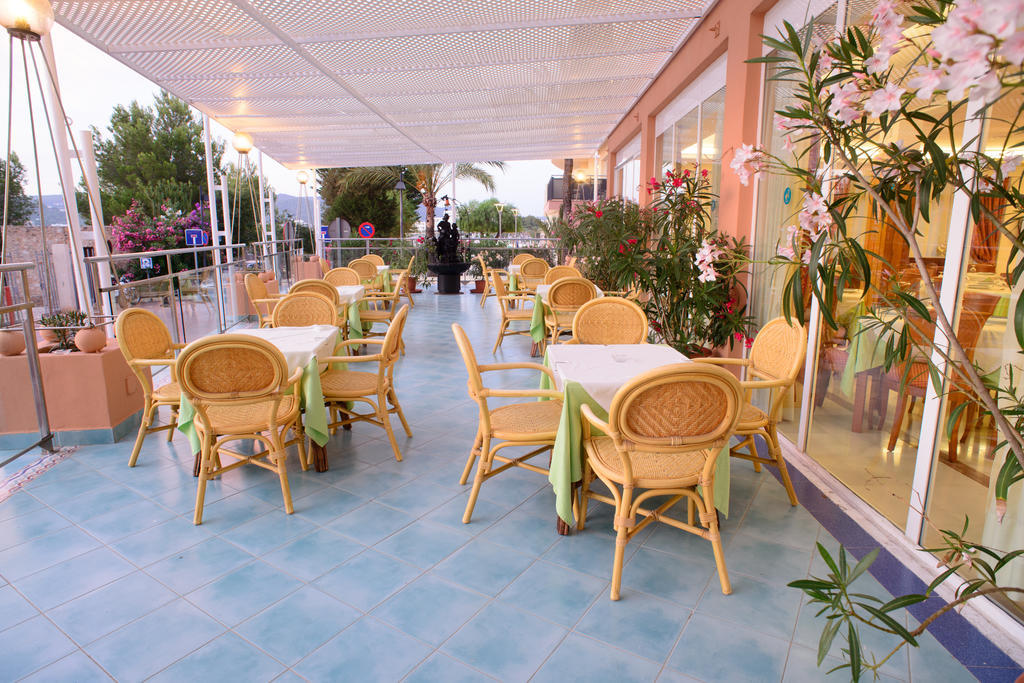 Hotel Neptuno Ibiza stad Exteriör bild