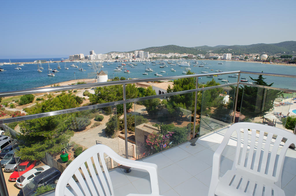 Hotel Neptuno Ibiza stad Exteriör bild